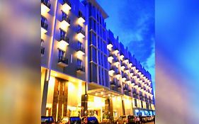 Orchardz Hotel Ayani
